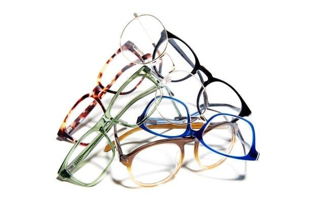 กรอบแว่นหลายสีและหลายรูปทรงของ VISION CRAFT OPTIC